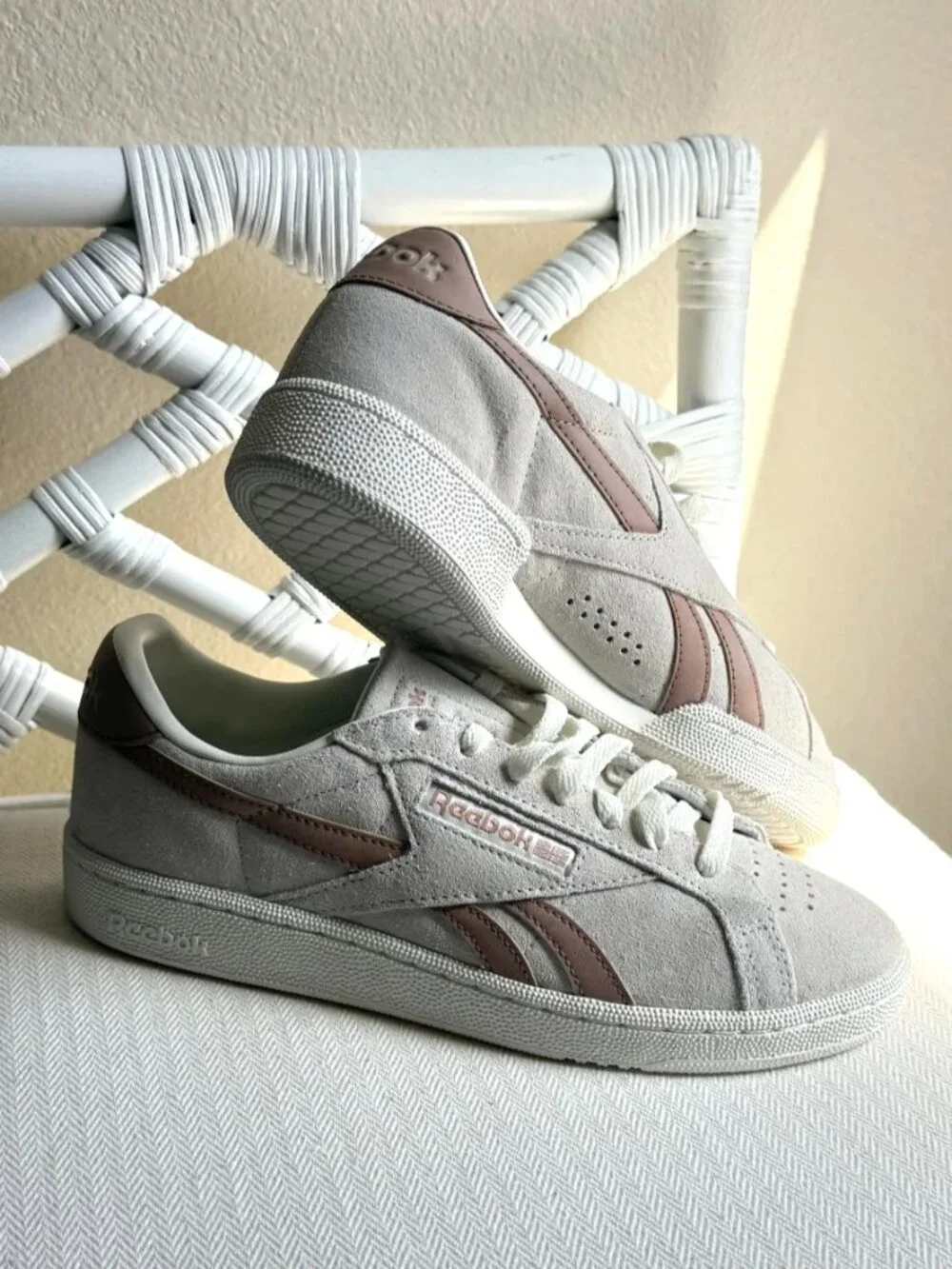 Reebok Club C Grounds UK Beige Pink Clay Women's Suede Sneakers Size 8.5 NWT